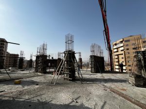 بتنریزی دیوار و ستون پنجم بلوک 37